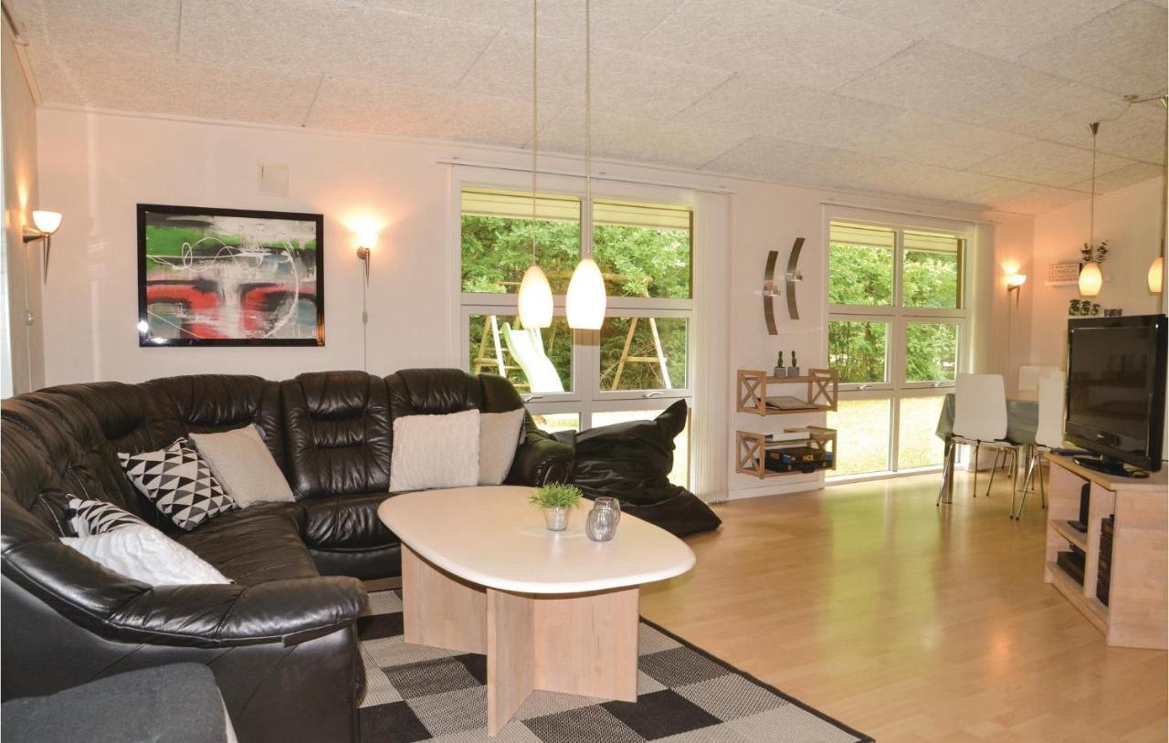 Beautiful Home In Ansager With Wifi Экстерьер фото